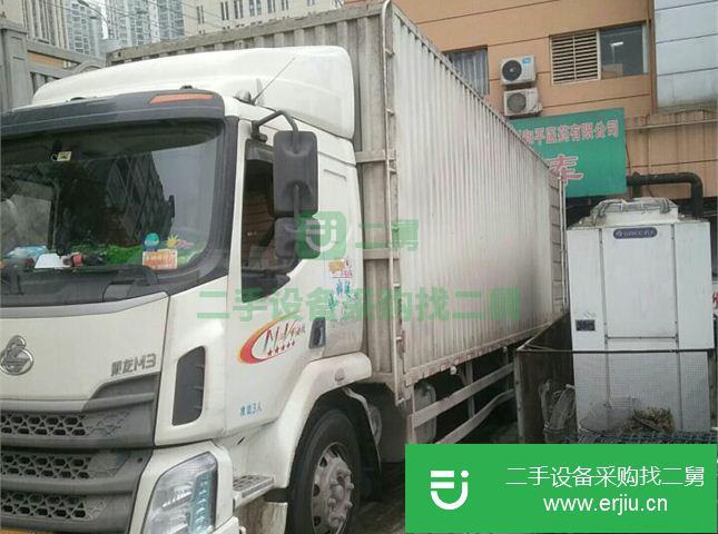重慶出售二手東風柳汽180馬力廂式載貨車