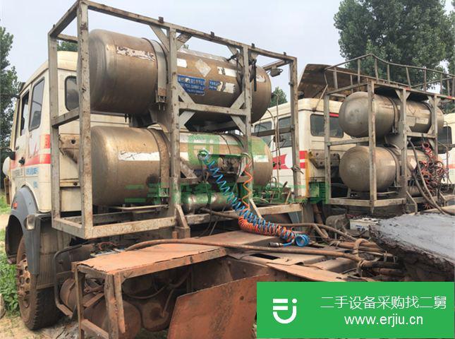 山東出售二手北奔重卡380馬力牽引車