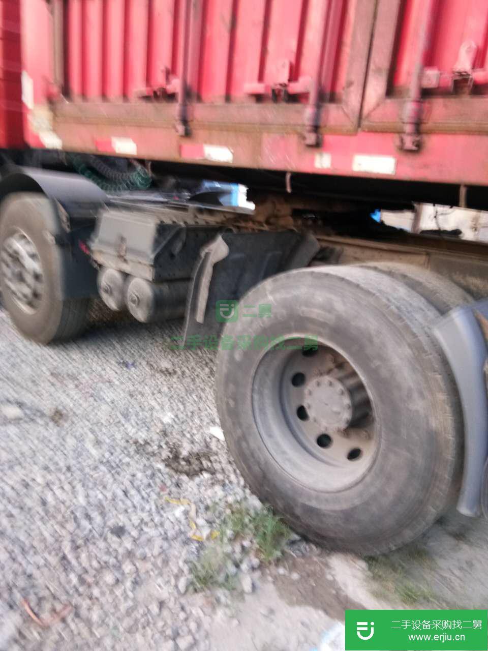 甘肅出售二手解放牽引車
