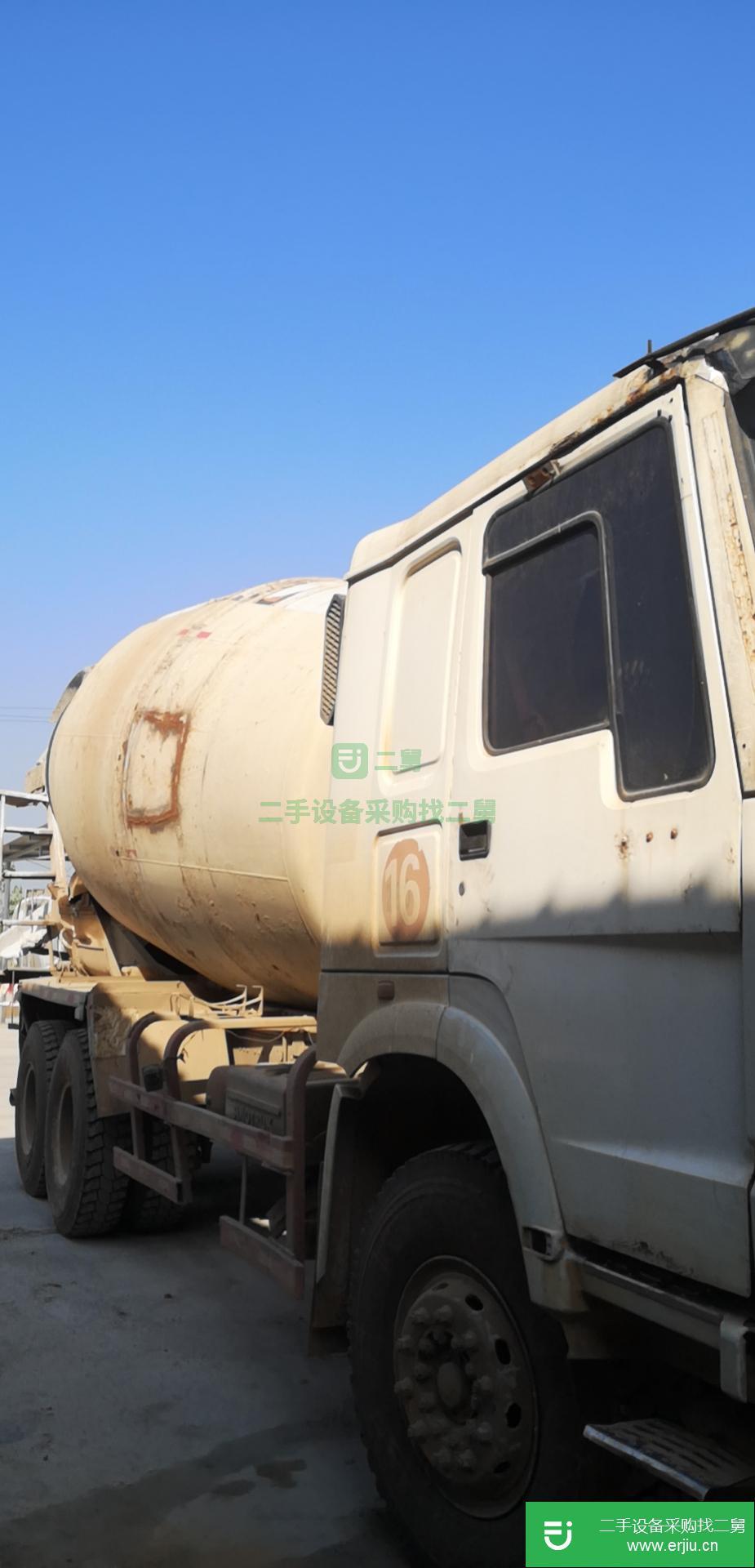 湖北出售二手唐鴻重工350馬力攪拌車