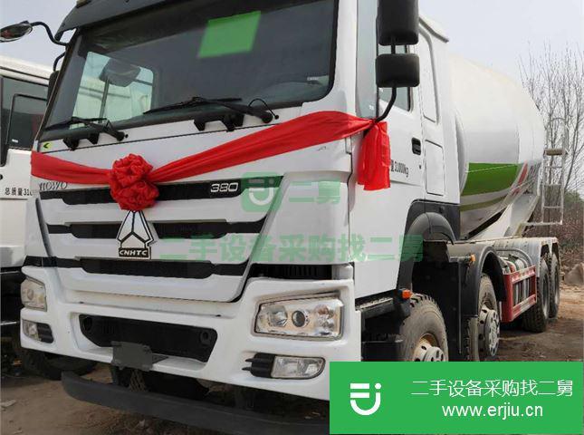 山東出售二手中國重汽混凝土攪拌車
