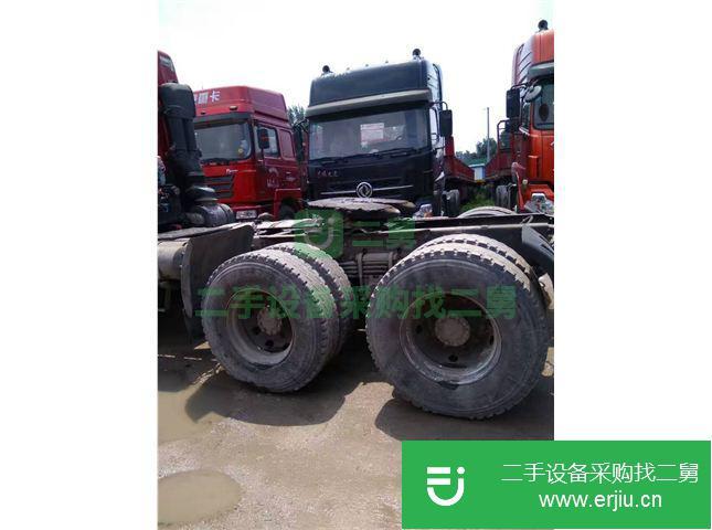 遼寧出售二手青島解放牽引車
