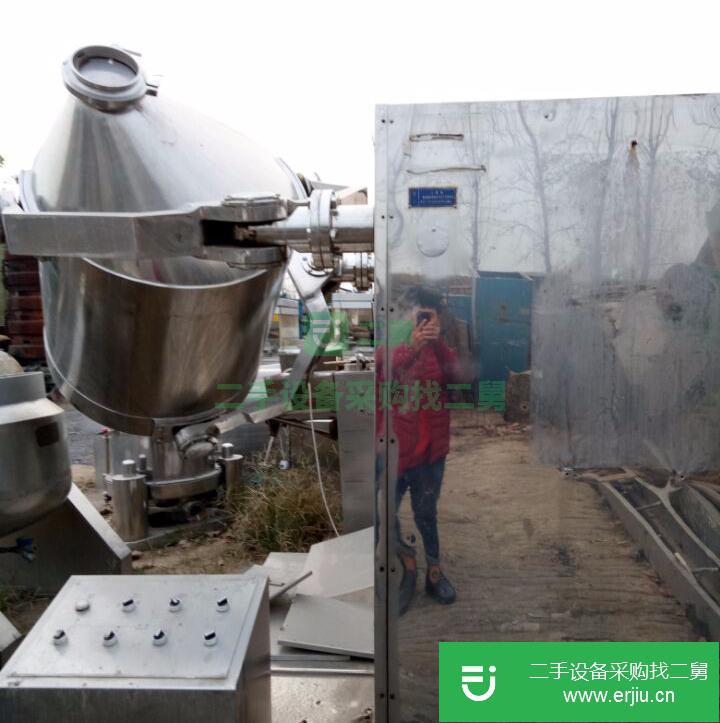 山東出售二手600L三維運動混合機