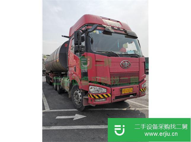 江蘇出售二手一汽解放J6油罐車(chē)