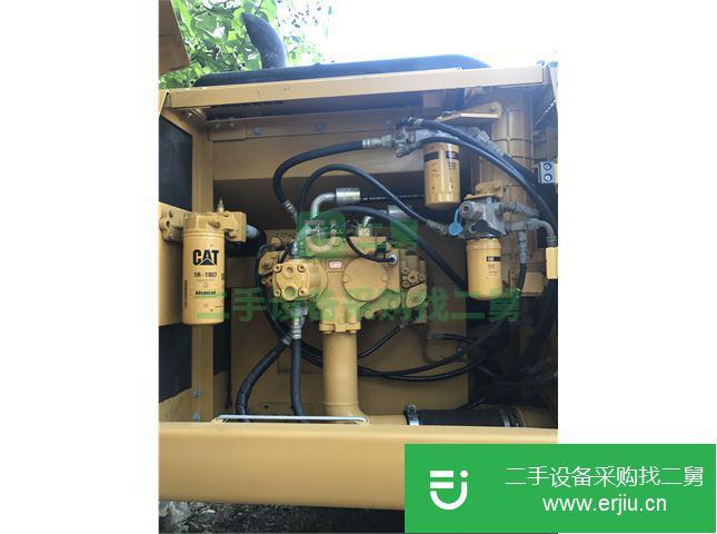 江蘇出售二手卡特重工挖掘機