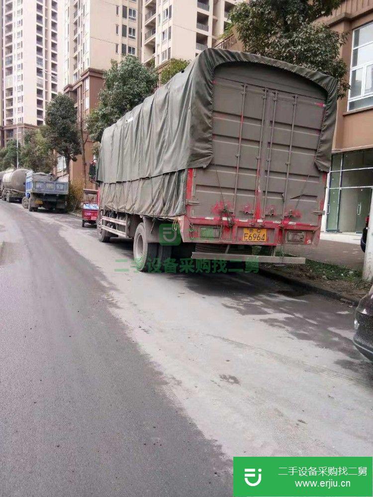 貴州出售二手柳汽乘龍倉柵貨車