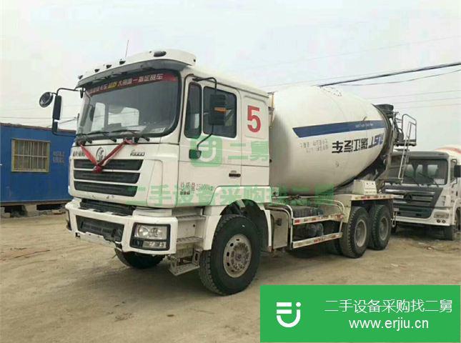 江蘇出售二手中國重汽混凝土攪拌車