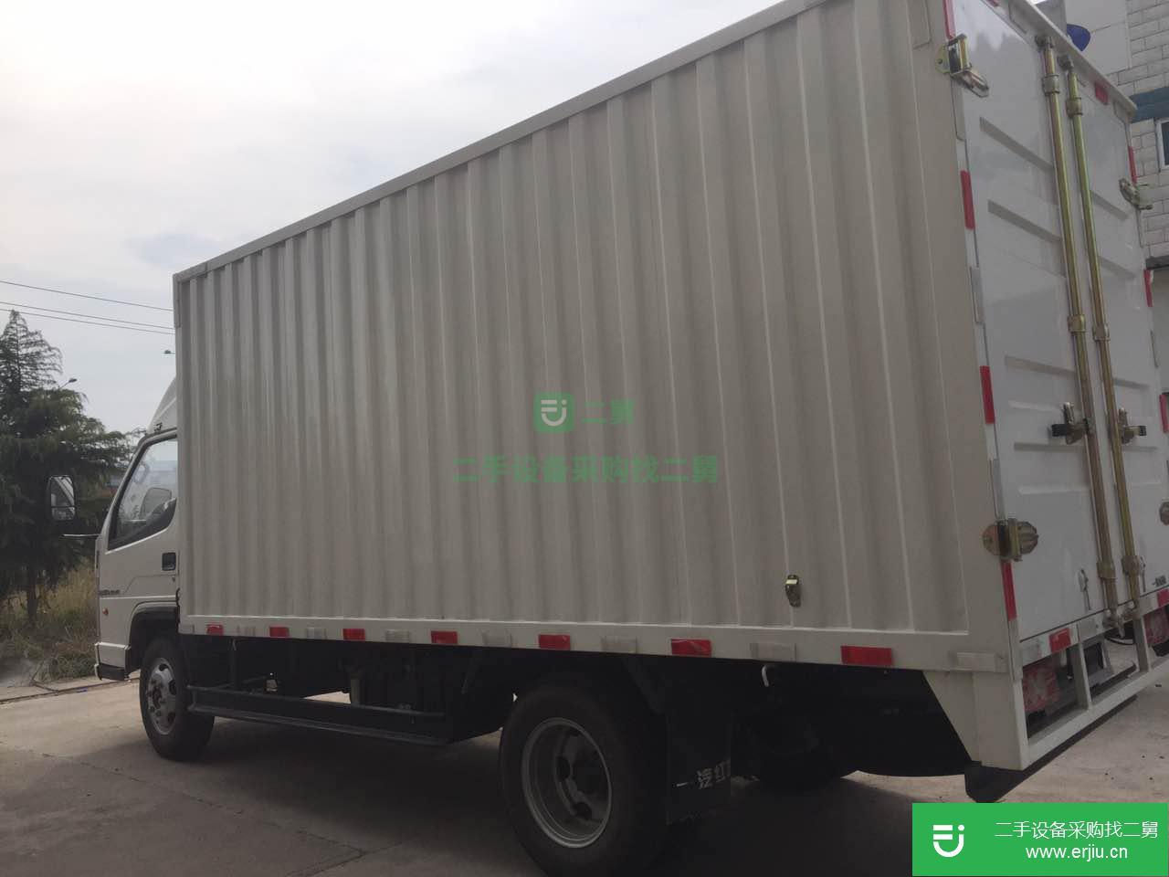 河南出售99新一汽解放廂式貨車