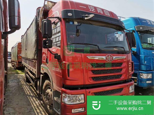 江西出售二手青島解放牽引車