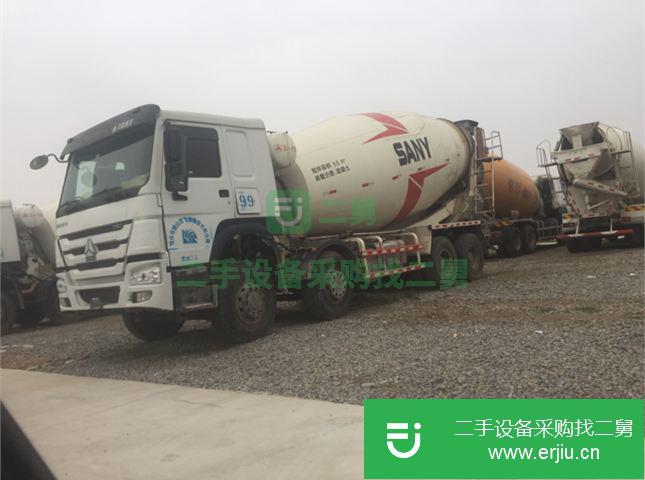 山東出售中國重汽豪沃攪拌車