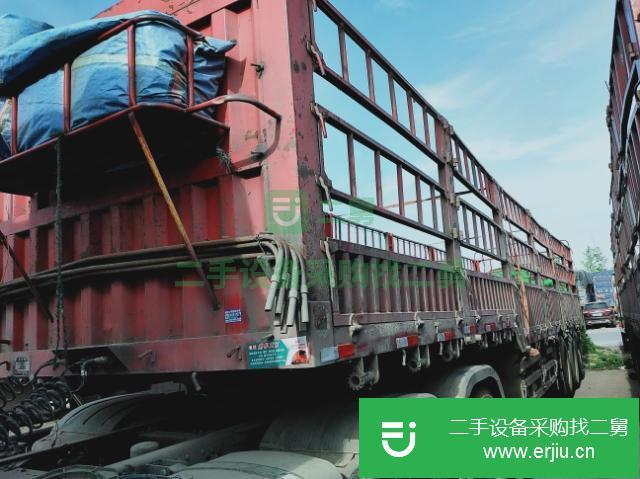 江蘇出售二手十三米高欄半掛車