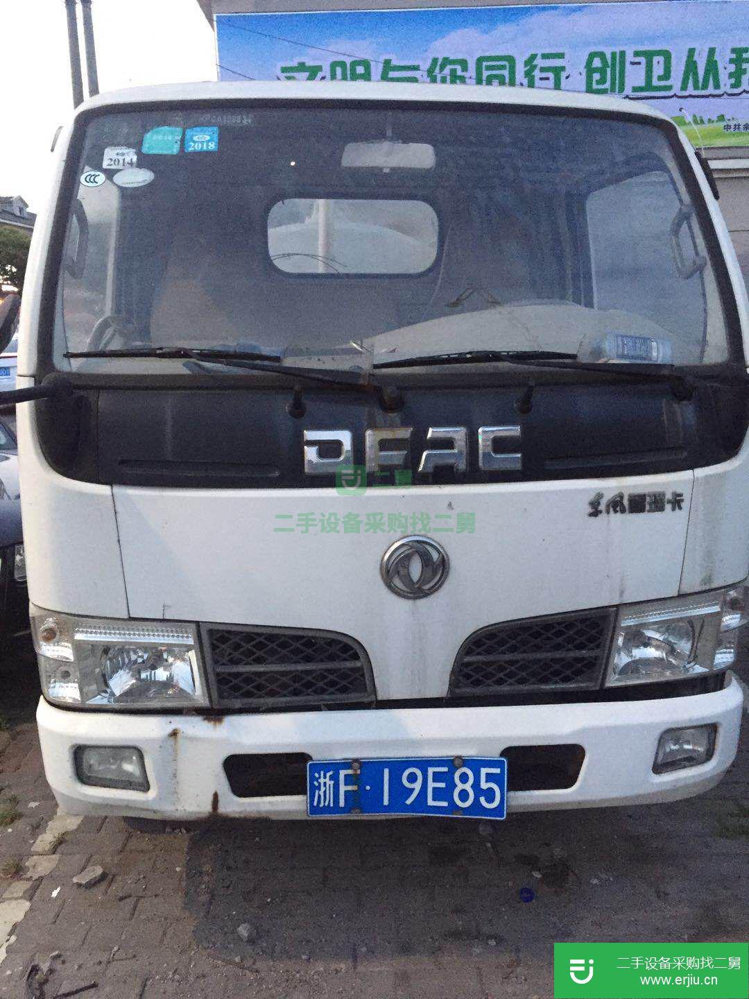 浙江出售二手東風多利卡清洗車