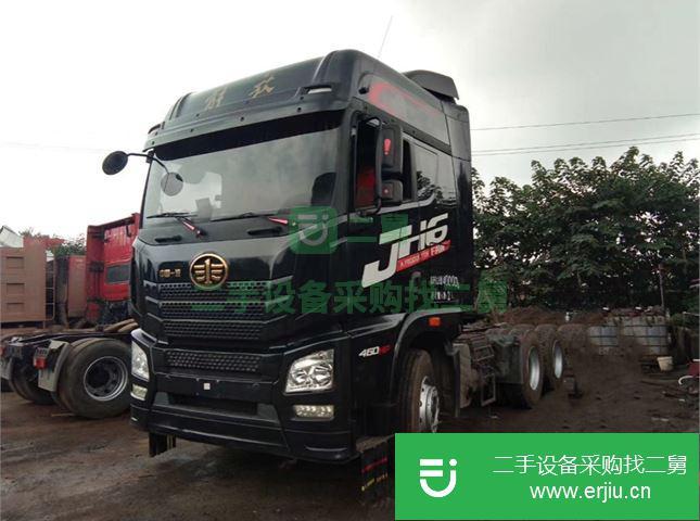 江西出售二手青島解放牽引車