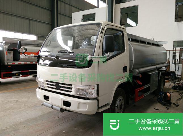 湖北低價出售二手油罐車