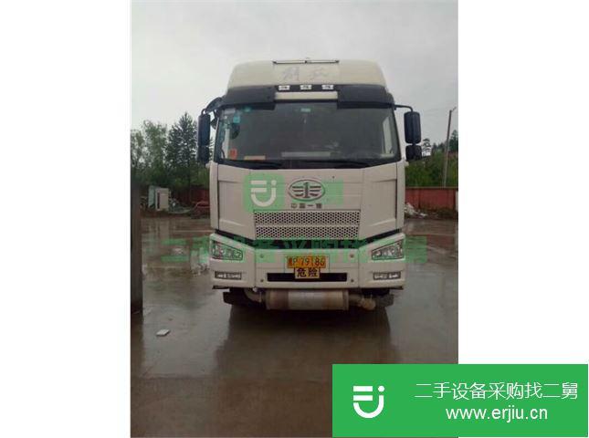 黑龍江出售二手一汽解放J6油罐車