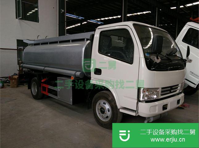 湖北低價出售二手油罐車
