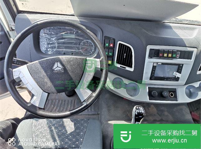 山東出售二手中國重汽牽引車