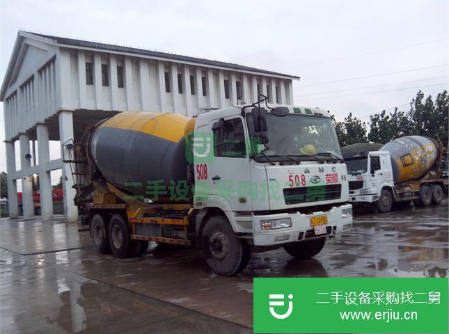 江蘇出售二手華菱混凝土攪拌車