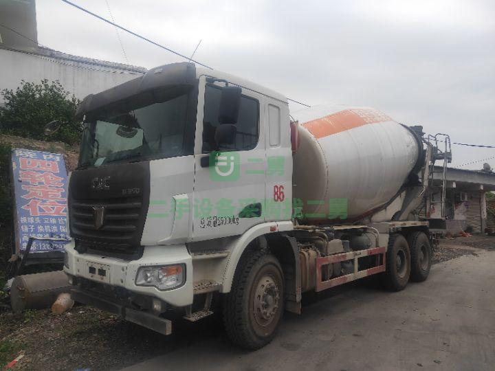 河北出售二手的九成新的國五攪拌罐車