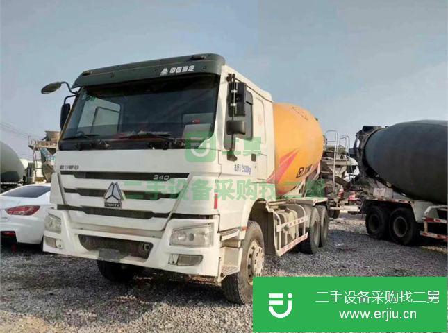 山東出售二手中國重汽混凝土攪拌車