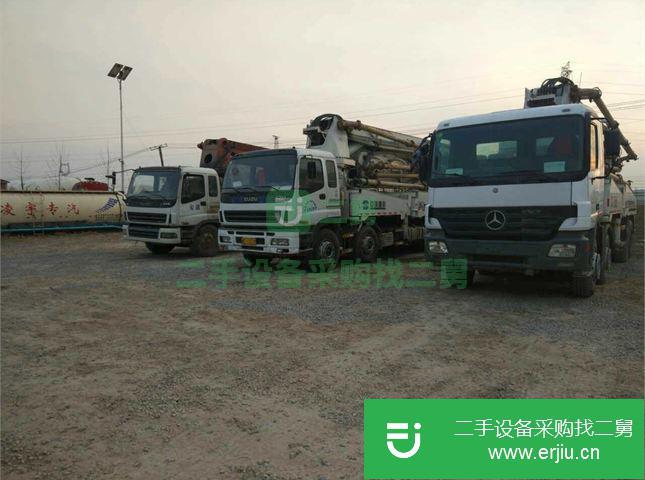 山東出售二手中聯重科混凝土車載泵車