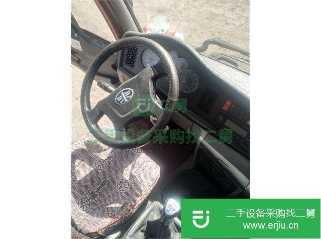 內蒙古出售二手一汽解放牽引車