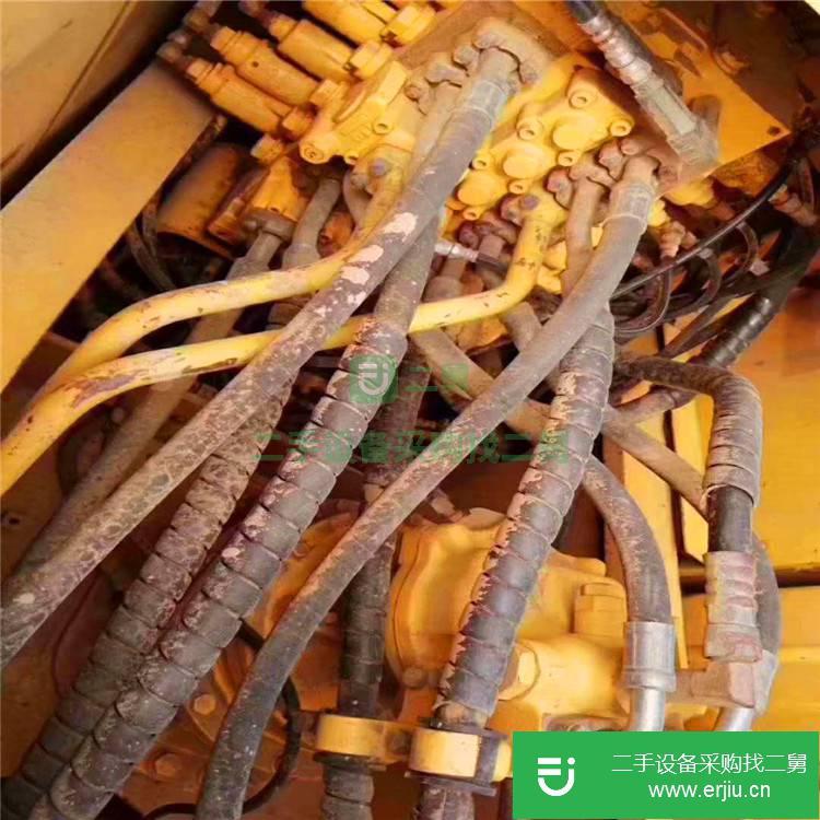 江蘇出售二手小松220-8挖掘機