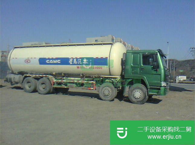 遼寧出售二手豪沃水泥罐車