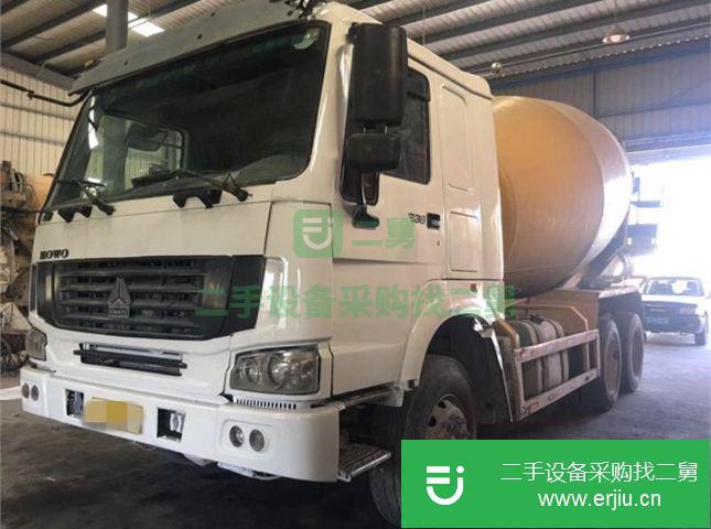 廣東出售二手中國重汽豪沃攪拌車 336馬力