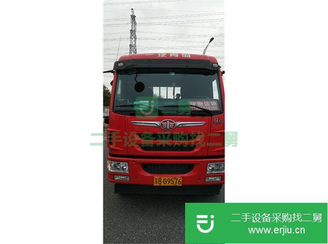 江蘇出售青島解放龍V貨車 220馬力