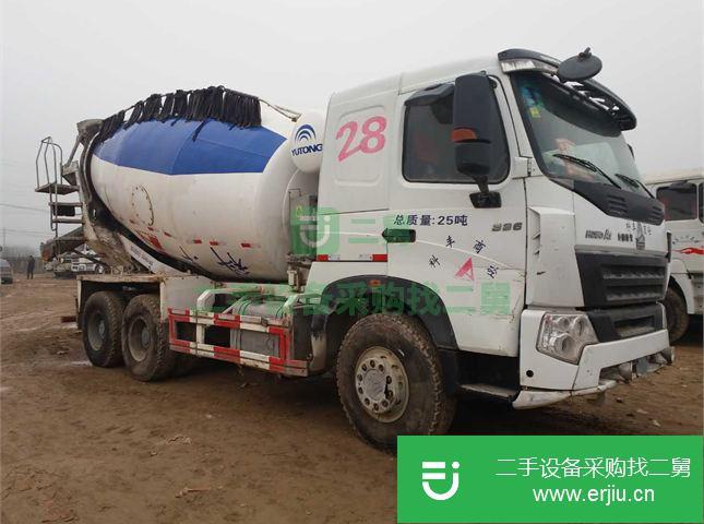 山東出售二手中聯(lián)重科水泥攪拌車