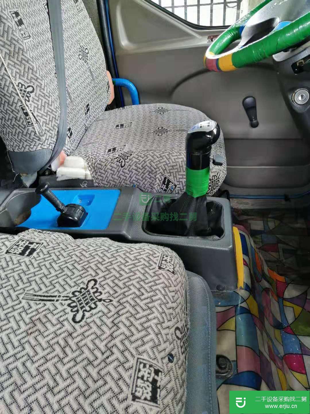 江蘇出售二手東風(fēng)嘉龍廂式貨車