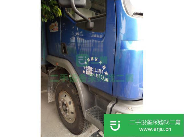 廣東出售二手東風柳汽乘龍160馬力廂式貨車