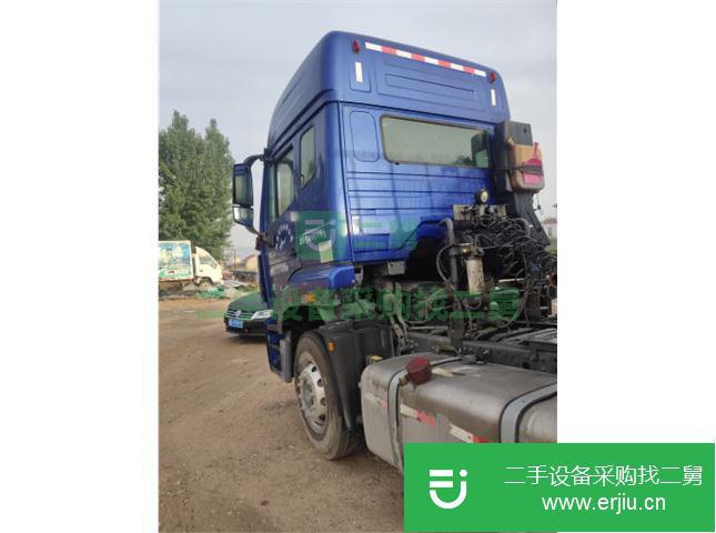 山東出售二手重汽豪瀚后八輪牽引車