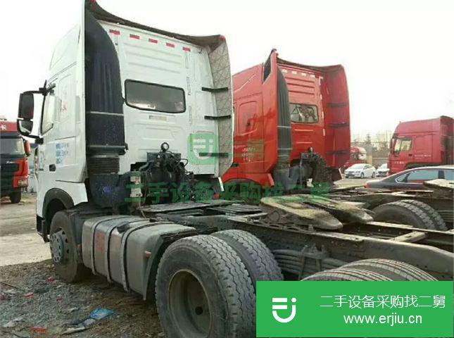山東出售二手中國重汽豪沃T7牽引車