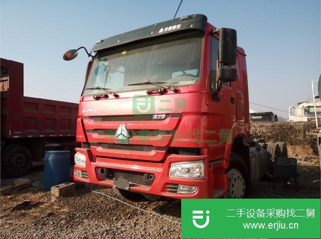 山東出售二手中國重汽豪沃牽引車