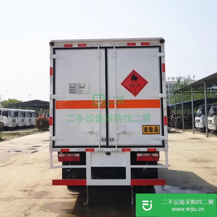 湖北出售二手危險(xiǎn)品廂式運(yùn)輸車
