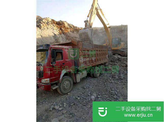 山東出售中國重汽豪沃自卸車