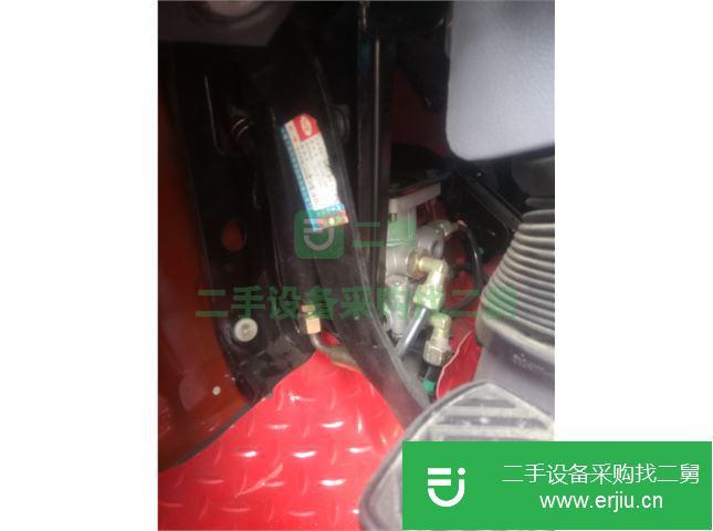 遼寧出售二手東風多利卡廂式貨車