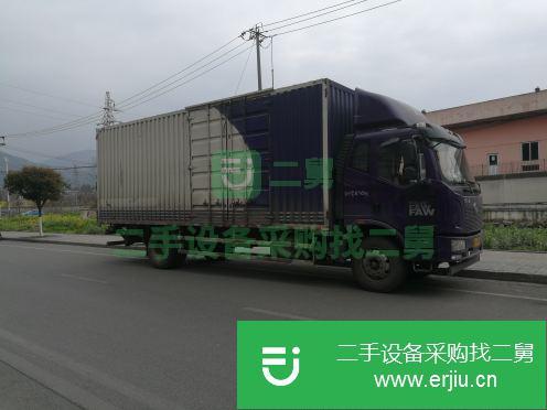 四川出售二手一汽解放J4R185馬力廂式貨車