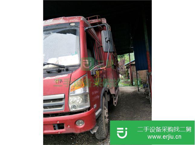 四川出售二手青島解放賽龍前二后四貨車