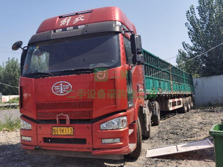 出售16年國四解放J6420馬力雙島向牽引車