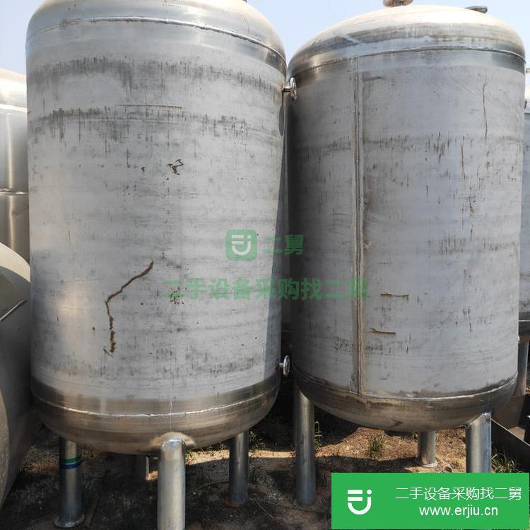 山東出售二手立式不銹鋼儲罐