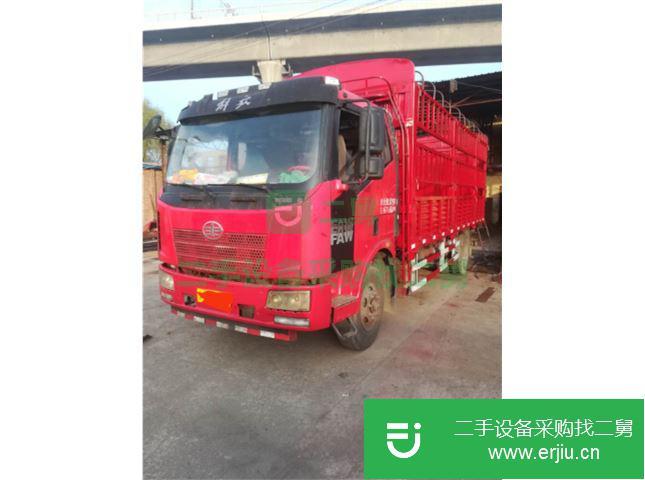 河南出售二手一汽解放J6L倉柵式載貨車