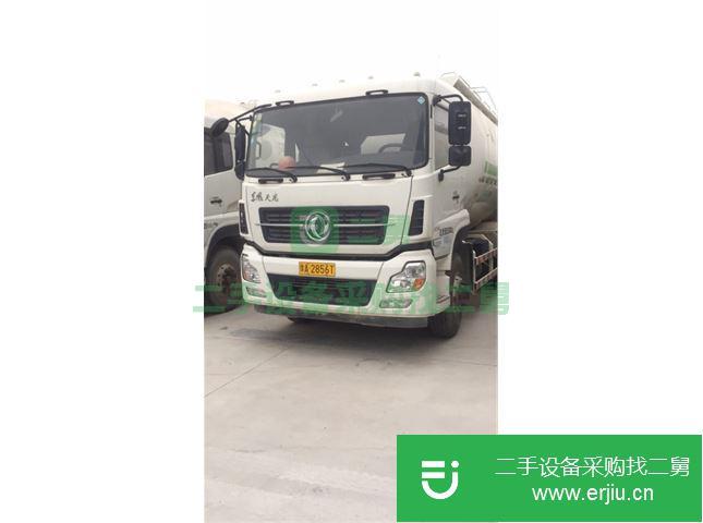 河南出售二手東風天龍前二后八油罐車