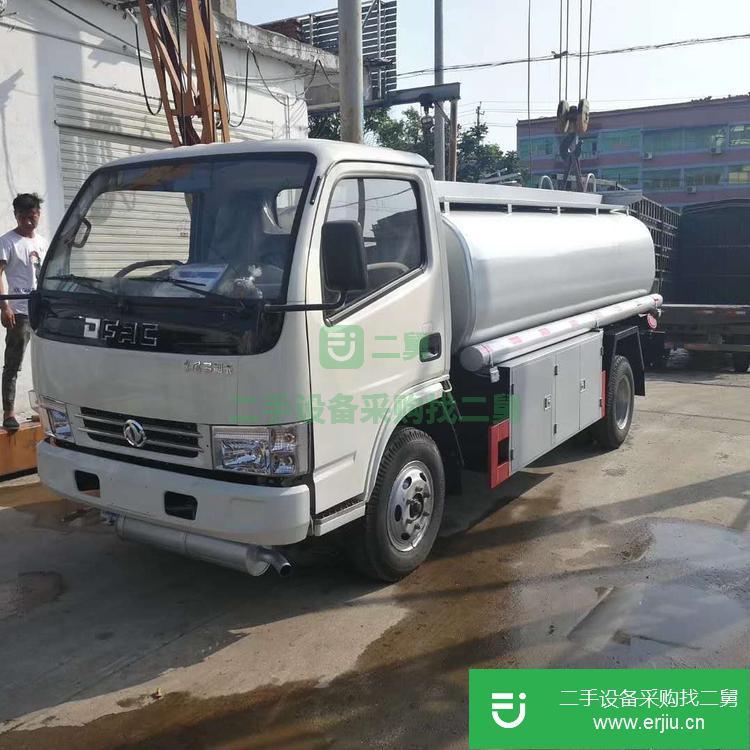 湖北出售二手東風(fēng)多利卡油罐車(chē)