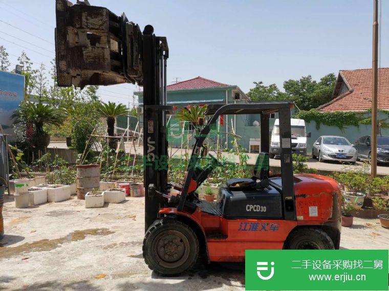 湖北出售二手江淮圓抱夾叉車