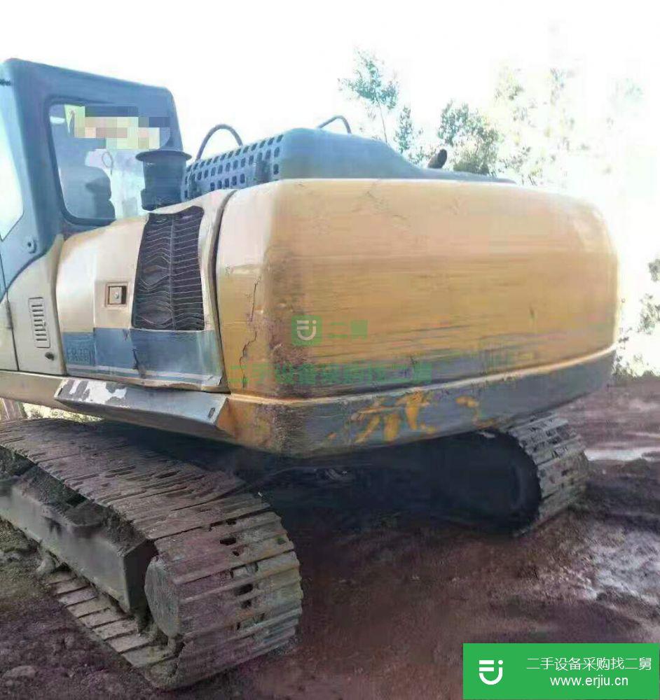 天津出售雷沃重工 FR260D 挖掘機