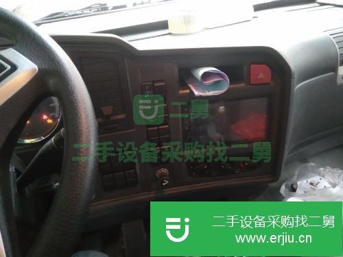 上海出售二手中國重汽廂式貨車