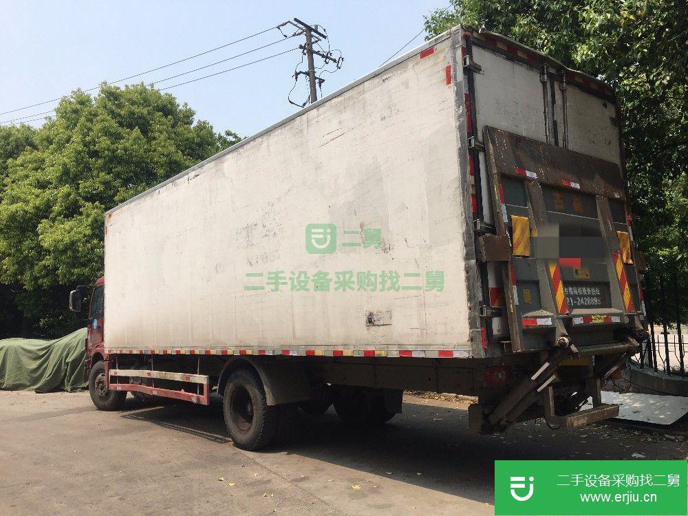 上海出售二手解放冷藏車